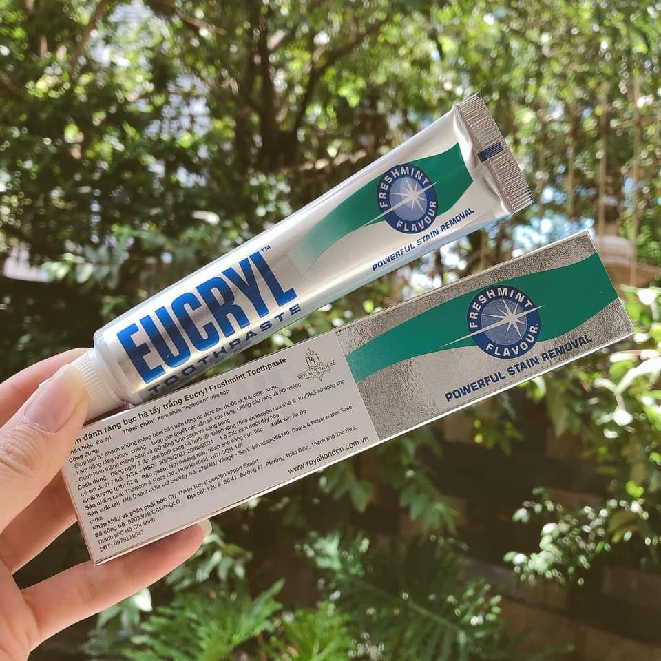 Kem đánh trắng răng Eucryl Toothpaste