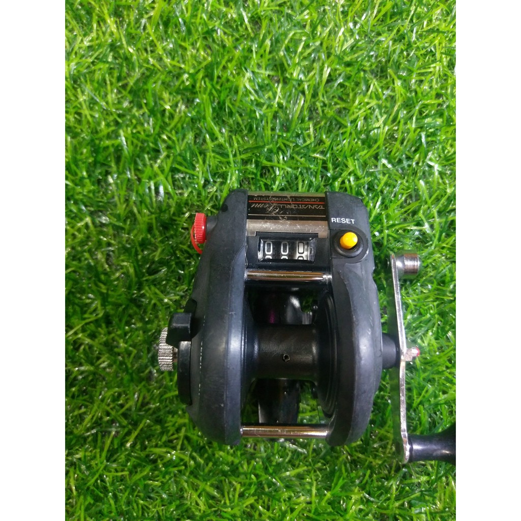 Máy ngang tay phải Shimano Tanatoru Demi