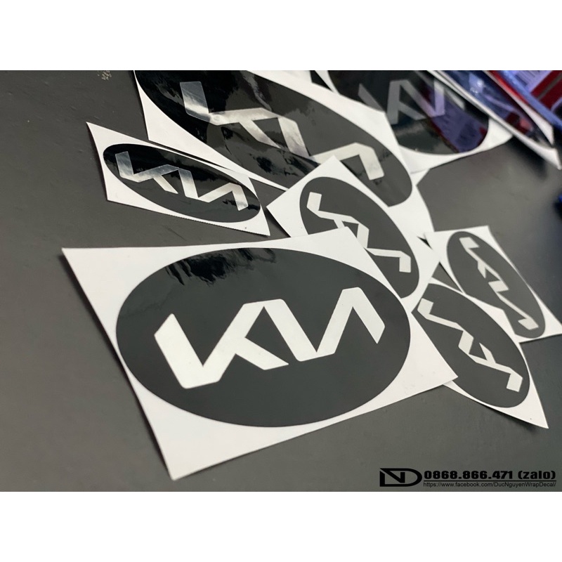 Decal Logo KIA mới (7 logo tặng 6 logo dự phòng)