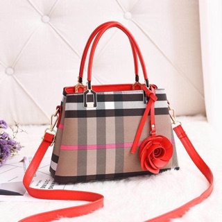 Túi Lyn hến kẻ size 24
