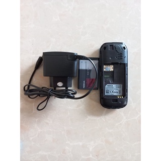 Điện thoại NOKIA 1280 zin hãng ( kèm pin và sạc )