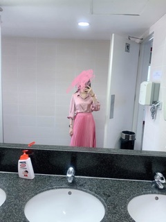 Chân váy H&M màu hồng ( Pleated skirt )
