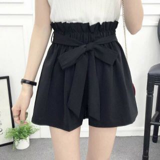 Quần short ống rộng lưng cao cột nơ siêu dễ thương😍