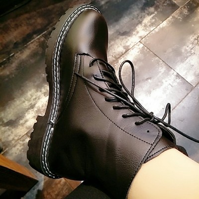 Order 12-15 ngày HÀNG LOẠI 1 - BOOTS - BỐT DA CAO CỔ BUỘC DÂY ĐẾ BẰNG RĂNG CƯA | BigBuy360 - bigbuy360.vn