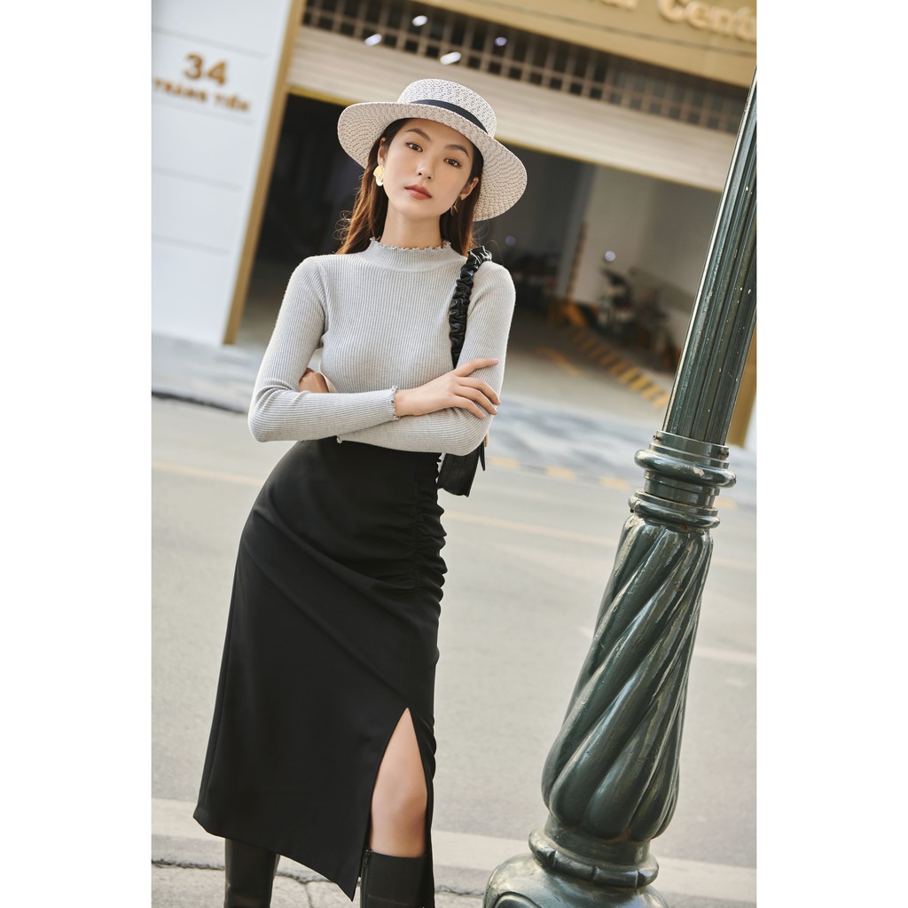 [Mã FADIRECT20 giảm 20K đơn 150K] KOKA Chân váy nhún bên xẻ midi có lót CO01401 | BigBuy360 - bigbuy360.vn