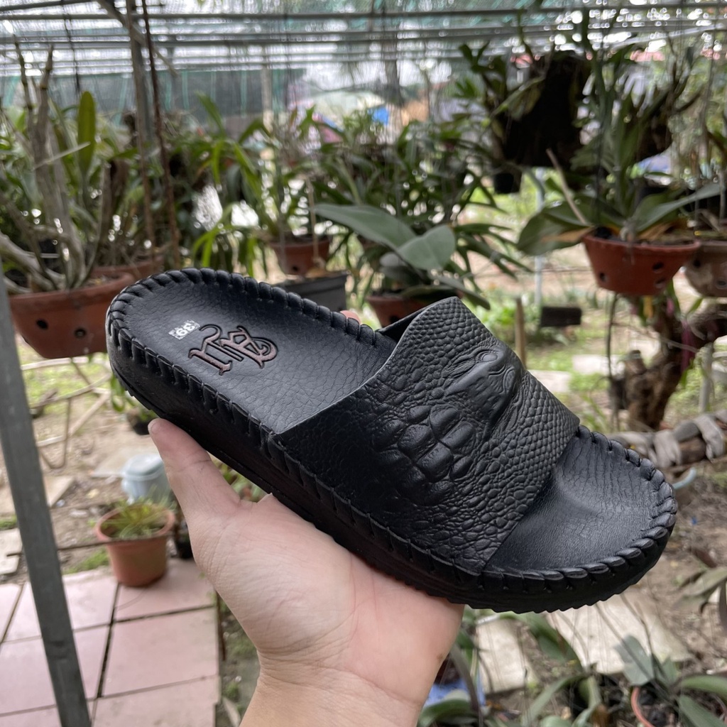 Dép Nam Da 1 Bản Chất Da Bò Dập Vân Cá Xấu Màu Đen Đã Khâu Viền Chắc Chắn Bền Đẹp