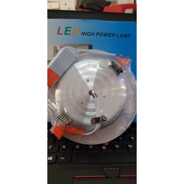 Đèn LED âm trần downlight 3 màu viền vàng-7W,9W,12W