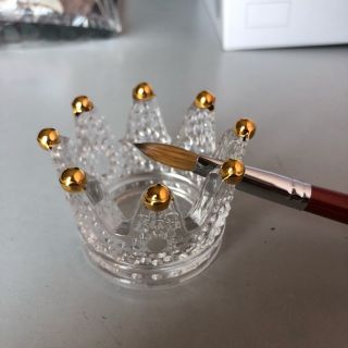 Kệ gác bút cọ gạt tàn