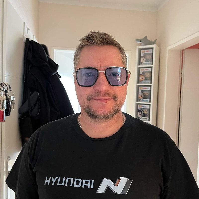 Tony Stark người Sắt Kính Mát Gọng Sắt Chống Nắng Phong Cách Cổ Điển Cho Nam Sử Dụng Hàng Ngày