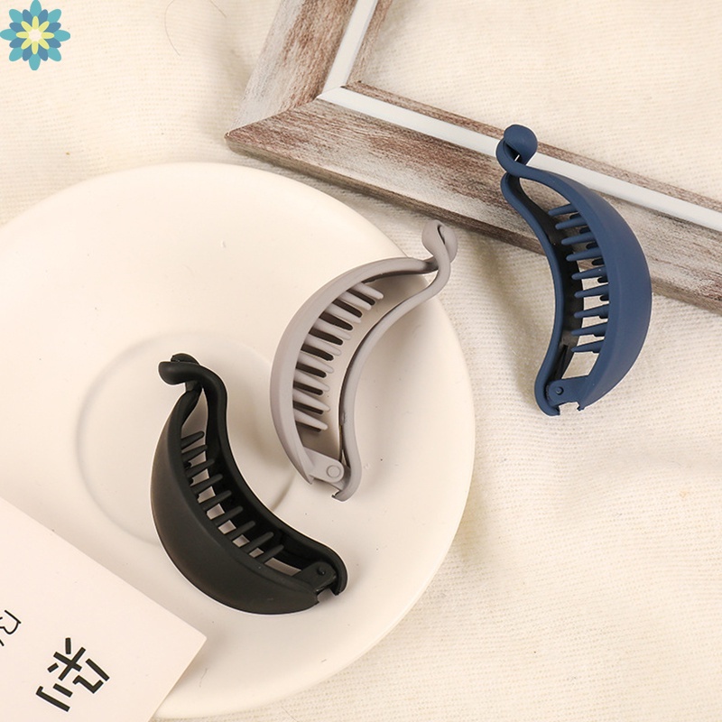 Kẹp Tóc Càng Cua Hình Trái Chuối Màu Kẹo Dễ Thương Thời Trang Cho Nữ