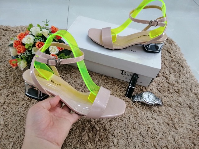 Sandal quai trong 5p ảnh thật