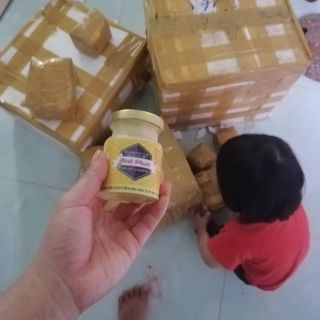 500g sữa ong chúa tươi