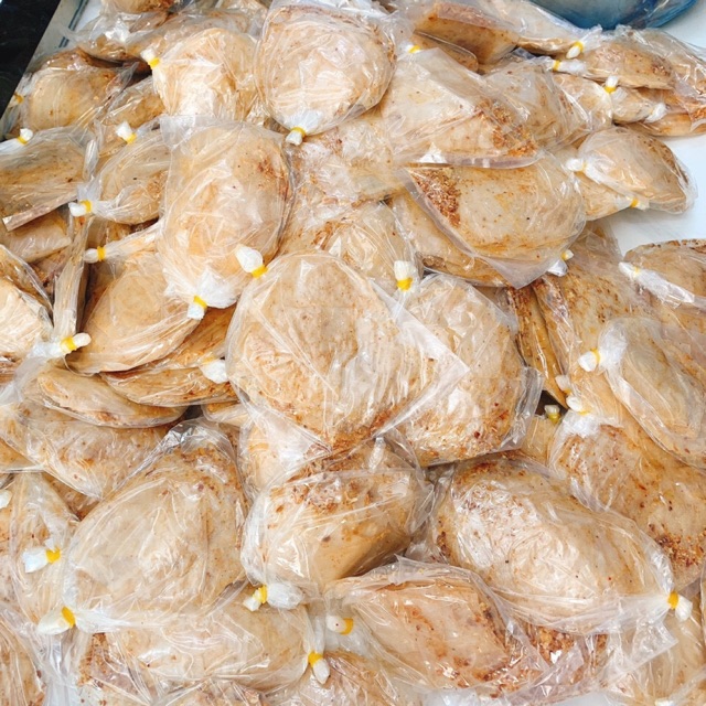 Combo 10b bánh siêu cay :60k