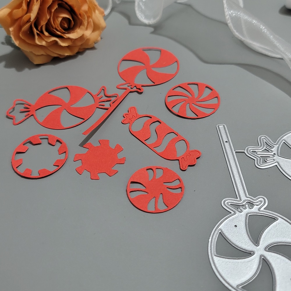 Khuôn Cắt Giấy Kim Loại Trang Trí Giáng Sinh