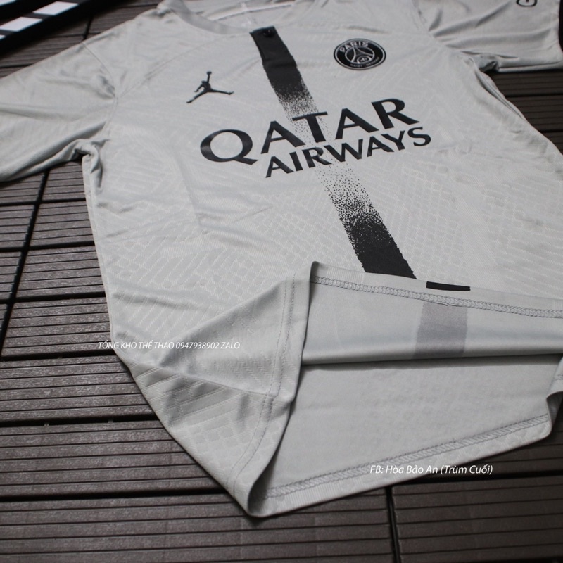 Bộ quần áo đá banh CLB PSG mùa 22/23 màu ghi xám hàng cao cấp Thailand