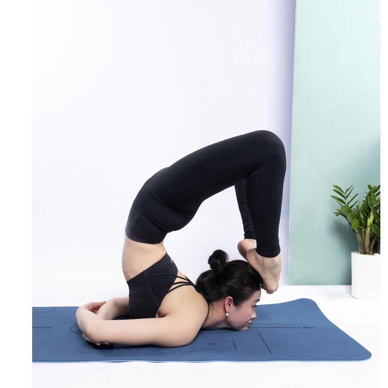 Bộ Đồ Tập Gym Yoga Livan Soft Lavish Màu Đen Tặng Kèm Mút Ngực Cao Cấp