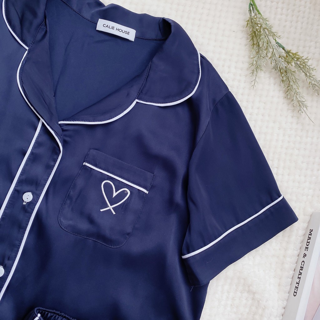 Bộ Đồ Ngủ Nữ Ngắn Tay Pijama Calie House. Bộ đồ Mặc Ở Nhà Chất Liệu Lụa Mặc Rất Mát Vào Mùa Hè S9 | BigBuy360 - bigbuy360.vn