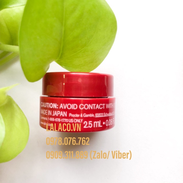 Kem dưỡng mắt SKII R.N.A Power Eye Cream Radical New Age 2.5g - Hàng Nhật Nội địa