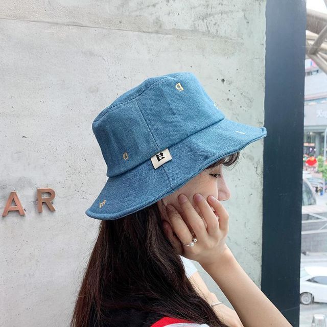 Mũ vải vintage thêu chữ đáng yêu