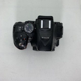 Bộ máy ảnh nikon D5300 kèm ống kính 18-55VR