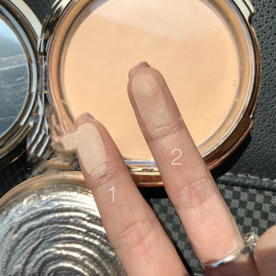 Phấn nén SIVANNA COLORS Natural And Delicate Beauty Pơder Kiềm Dầu - CO196