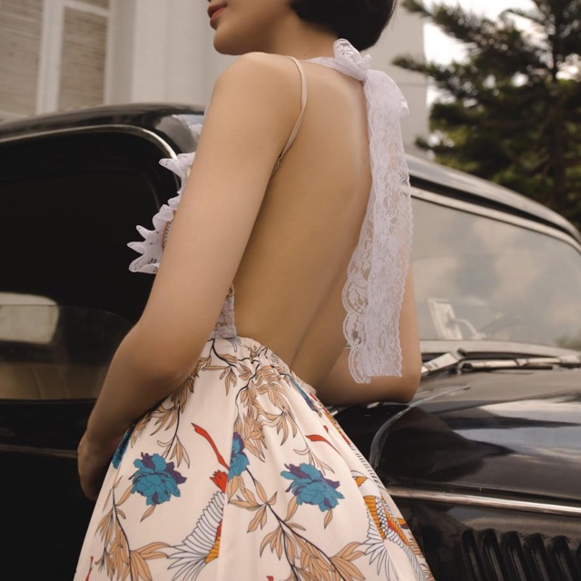 (Pass)Váy ngủ lụa cổ yếm emwear