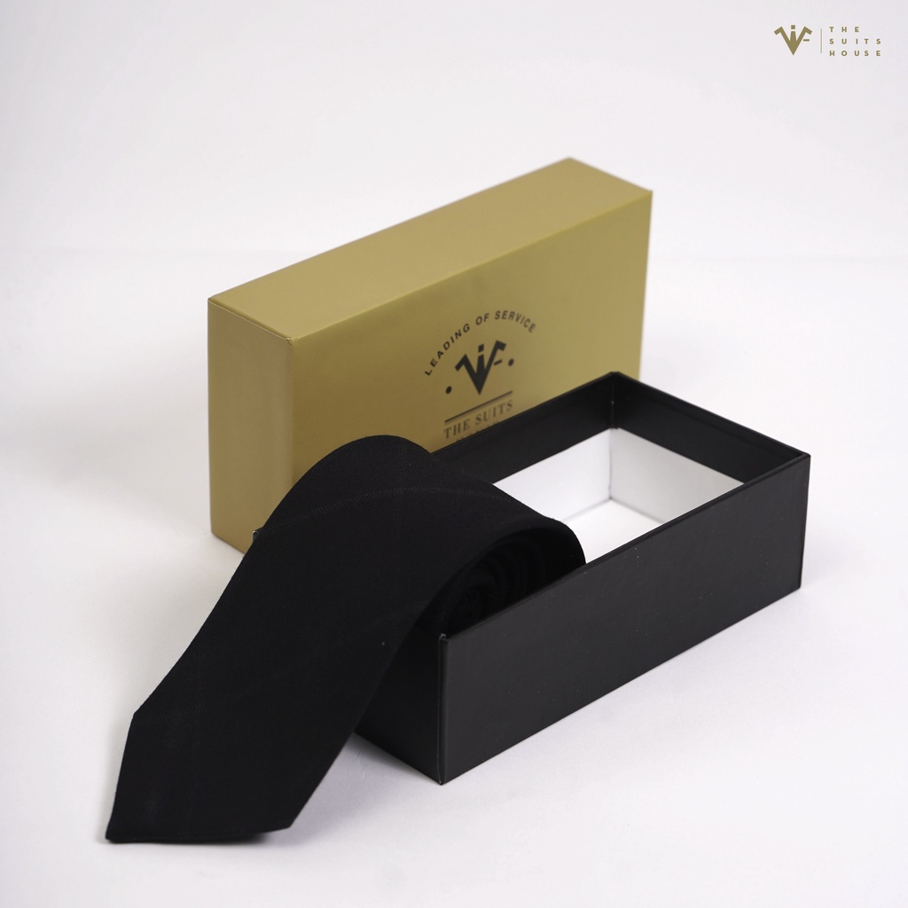Cà vạt caravat đen kẻ ô viền trắng, công sở, bản 7cm - THE SUITS HOUSE - CVBC02