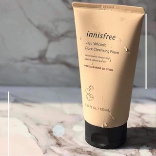 Sữa rửa mặt INNISFREE TRO NÚI LỬA MẪU MỚI