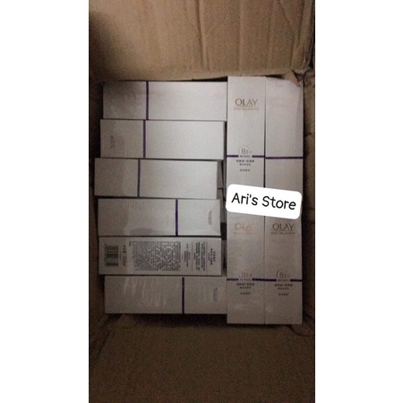 Olay Retinol 250ml+ tặng kem tay