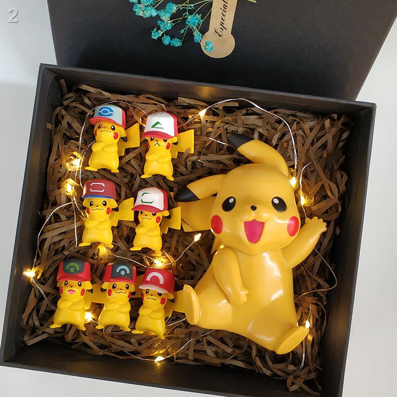 FHộp quà sáng tạo  Hand Office Aberdeen tặng sinh nhật trang trí đầy đủ mô hình Pokémon nhỏ