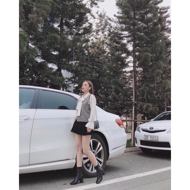 Boot Nhăn Da Bóng Cổ Lửng Gót Vuông 7 Phân