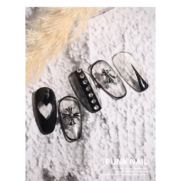 Charm chrome heart hot 2021 (50 charm)