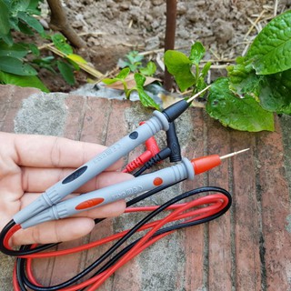 2 sợi dây đo của đồng hồ vạn năng