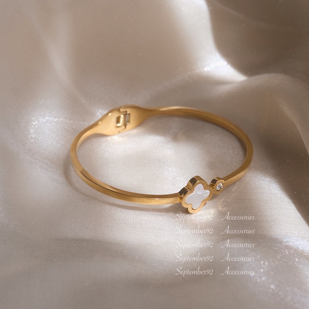 - Vòng Tay Titan mạ vàng 18k  BT 13041
