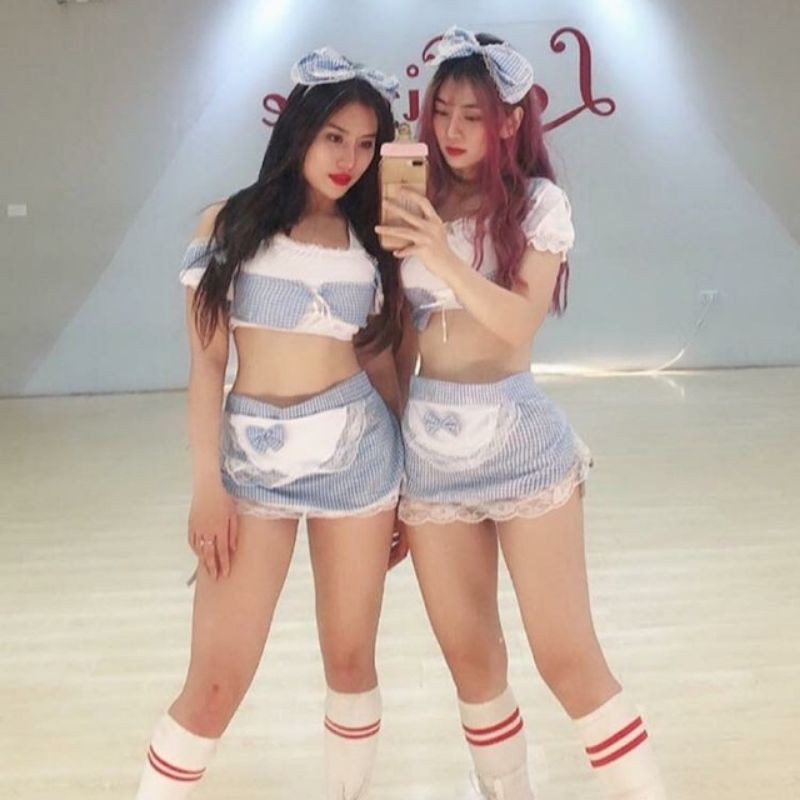 C13 cosplay hầu gái hóa trang maid sexy gợi cảm ảnh thật