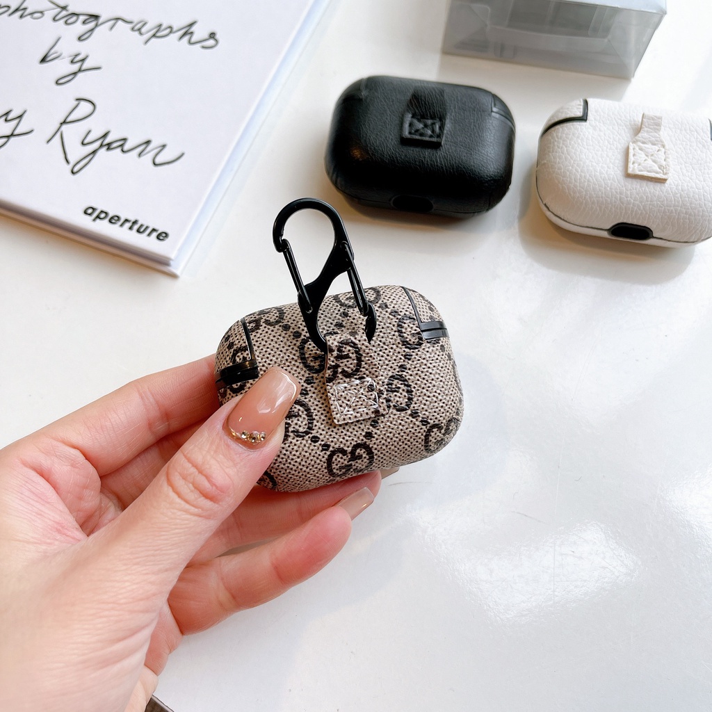 Bọc AIRPOD PRO, AIRPOD 3 HỌA TIẾT LV