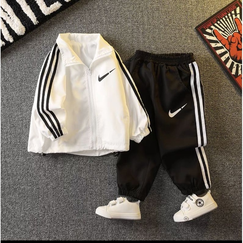 Bộ gió phong cách cho bé