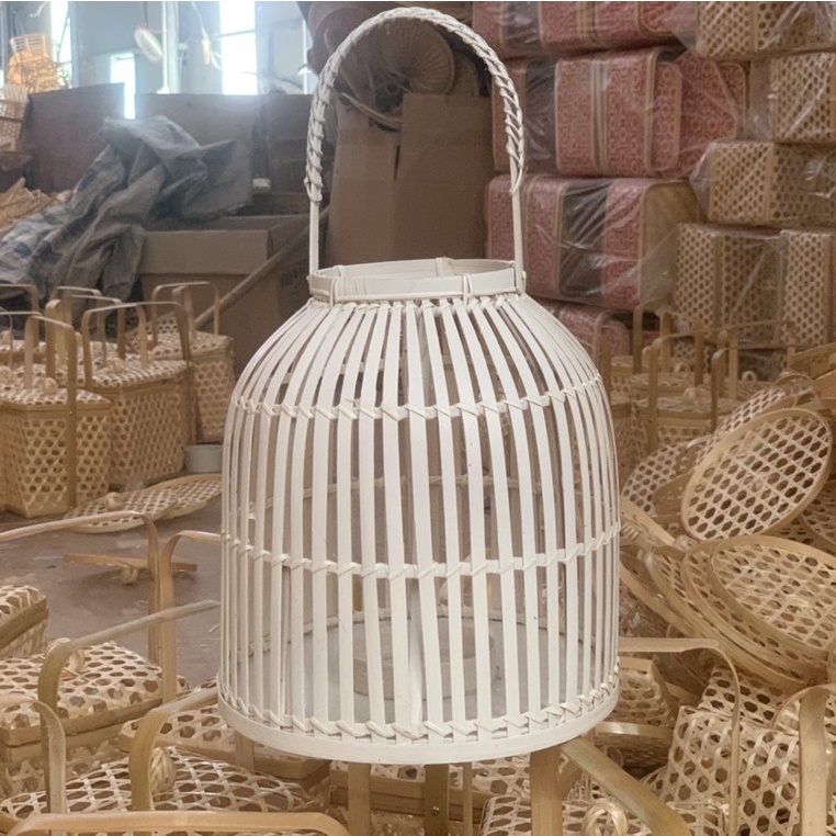 Lồng đèn tre hình trụ màu trắng có quai. Chao đèn/ chụp đèn mây tre đan trang trí phong cách xưa, truyền thống