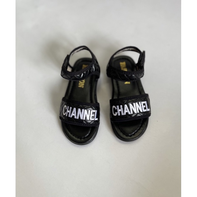 Dép quai hậu Sandal cho bé trai bé gái , quai ngang may khâu viền chữ nổi XD03