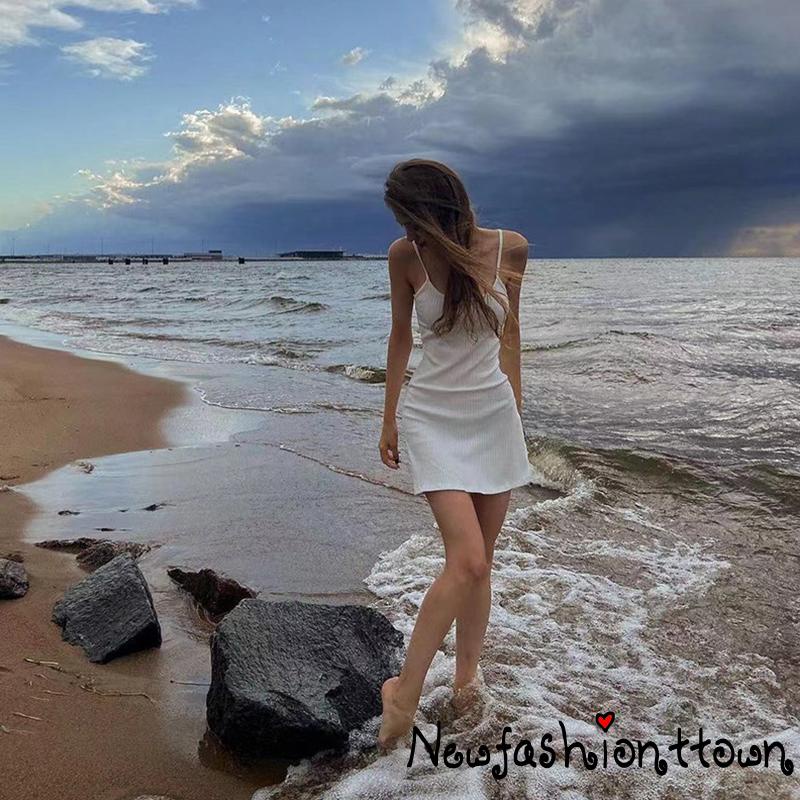 Đầm Ngắn Hai Dây Ôm Dáng Màu Trơn Hở Lưng Thời Trang Mùa Hè Cho Nữ