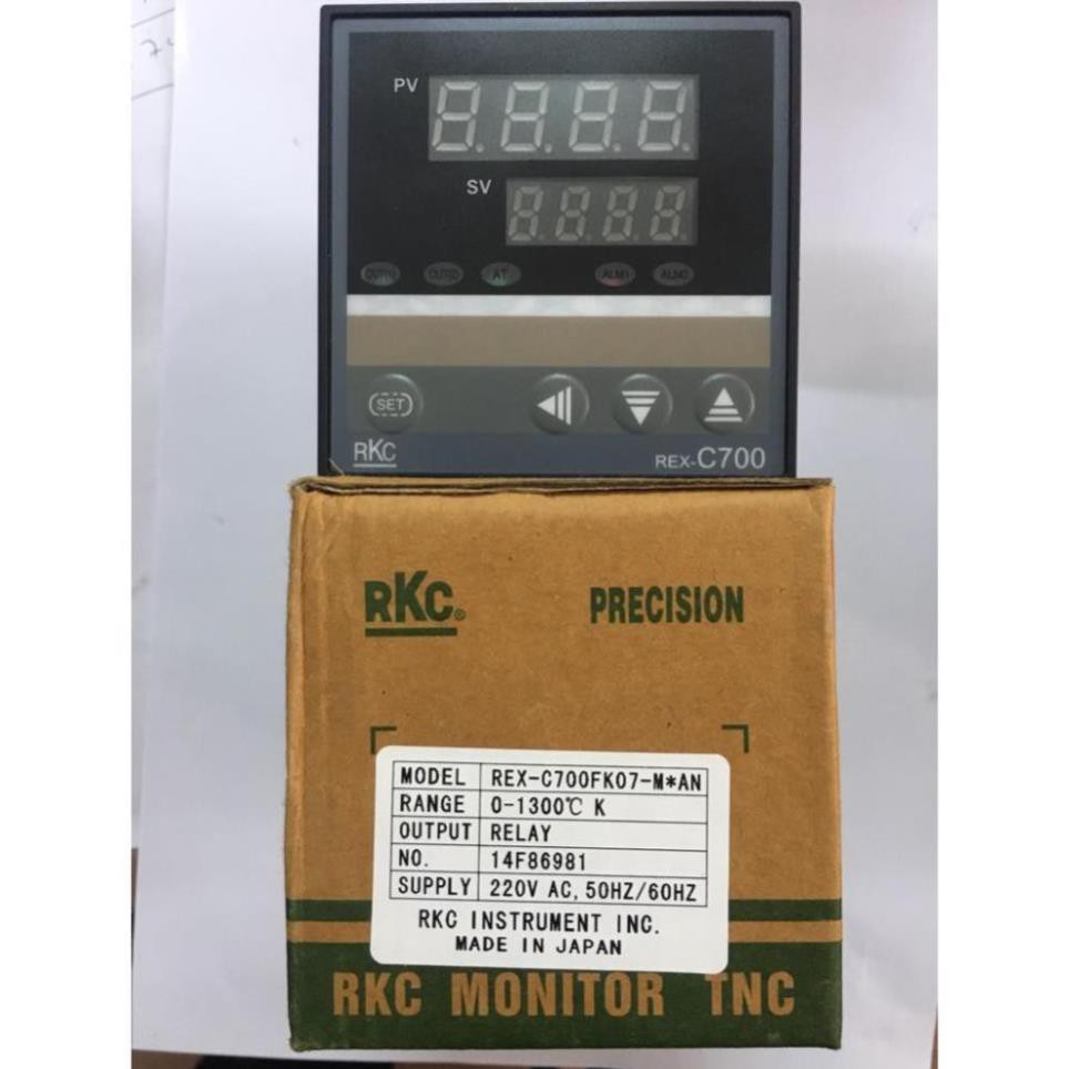 Bộ điều khiển nhiệt độ RKC C700 REX-C700 - Relay - SSR mặt 72x72