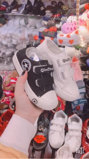 giày sneaker cho bé 👟
