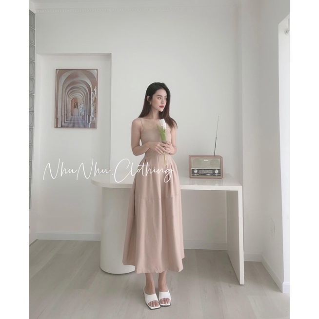 Đầm hay dây dự tiệc