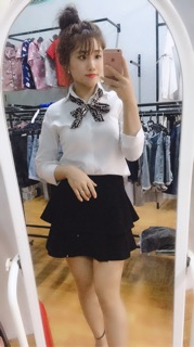 Sơ mi trắng cổ nơ