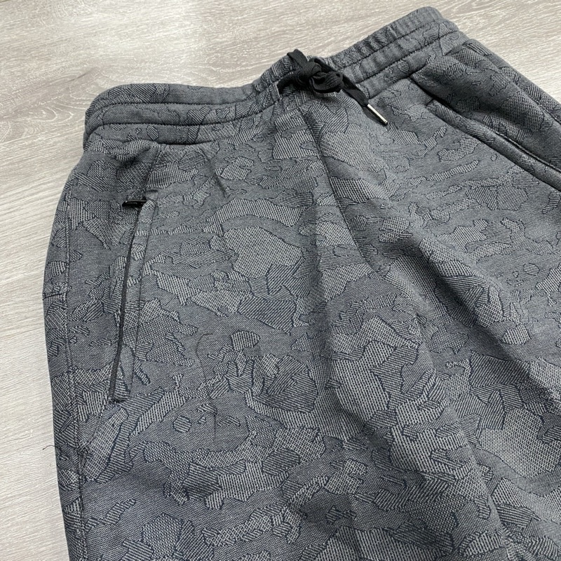 Quần nỉ jogger nam chất nỉ cotton dày ấm áp- 3 túi khoá tiện lợi
