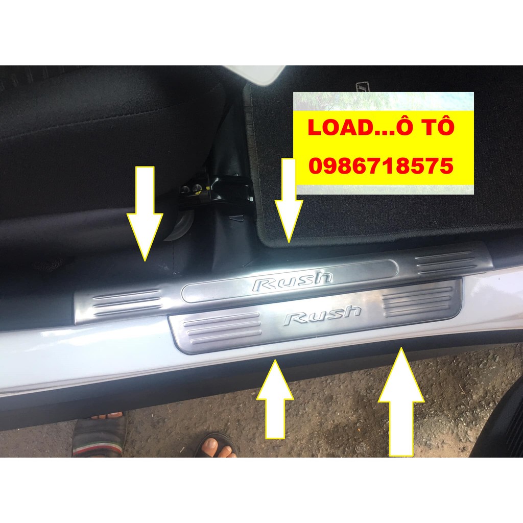 Ốp Bậc Cửa, Nẹp Bước Chân Trong, Ngoài Xe Toyota Rush 2022-2018 Mẫu Inox