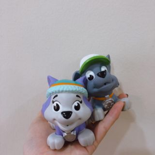 Đồ chơi chó cuứ hộ phun nước