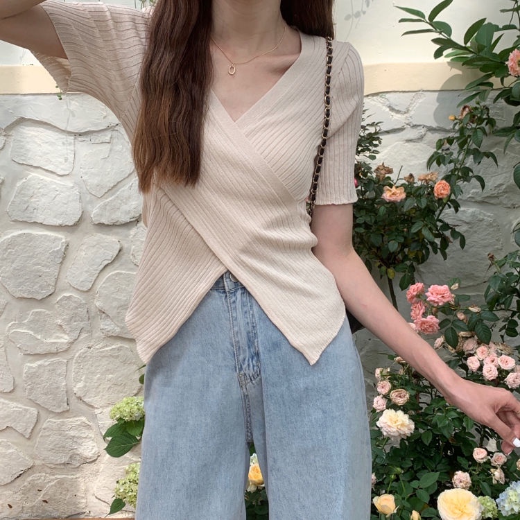Áo tay ngắn cổ chữ V màu trơn ôm dáng phong cách Hàn Quốc thời trang cho nữ JL-TX-132
