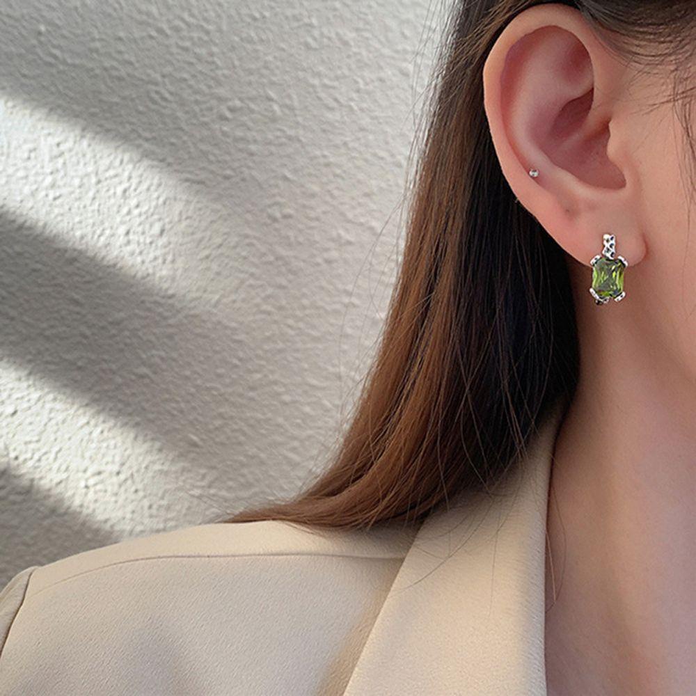 Bông Tai Tròn Đính Đá Zircon Hình Trái Tim Phong Cách Punk Cho Nữ|Khuyên Tai Nữ Trang Tạo Hình Độc Đáo