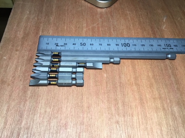 Bộ Mũi Vít DeWalt Chính Hãng Có Từ Chống Ăn Mòn Cao Thiết Kế Nhỏ Gọn Chuyên Dùng Cho Khoan Bắn Vít